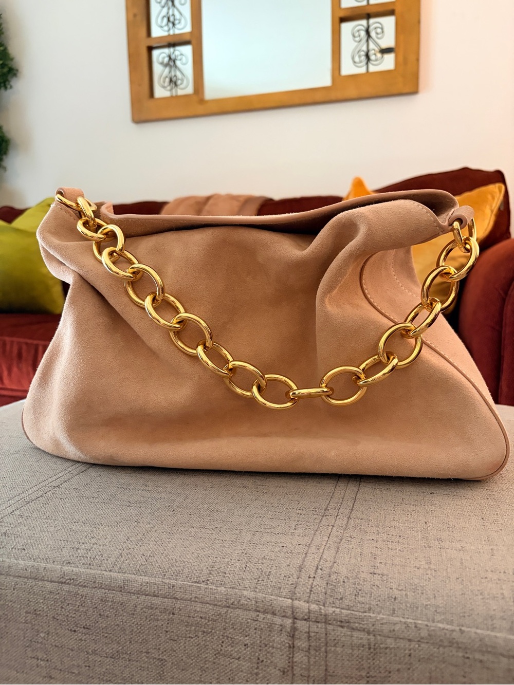 Berkeley chainlink shoulder bag in suede